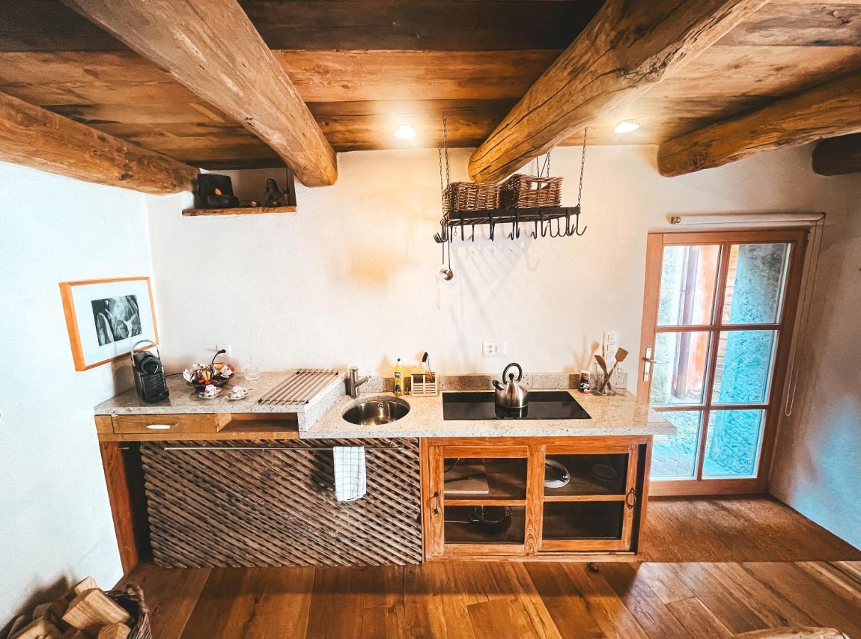 Case Di Sotto, House & Breakfast Muralto Kültér fotó